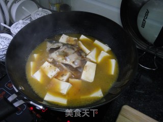 鲫鱼粉皮豆腐烩的做法步骤：3