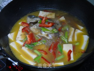鲫鱼粉皮豆腐烩的做法步骤：4