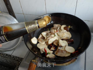 杂蔬回锅肉的做法步骤：7