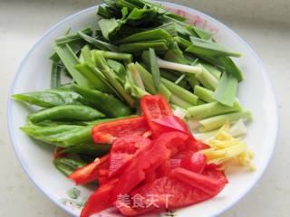 双椒炒腊肉的做法步骤：4