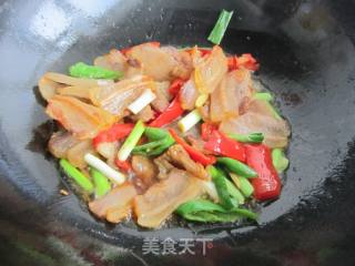 双椒炒腊肉的做法步骤：10