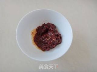 芝麻辣酱米皮卷的做法步骤：4