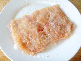 【香酥鸡排】简单也是美味的---适合年菜和宴请的简单菜肴的做法步骤：3