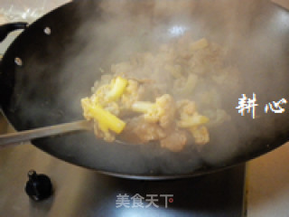 肉片炒椰菜花的做法步骤：11