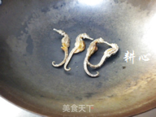 鲍鱼海马鸡汤的做法步骤：2