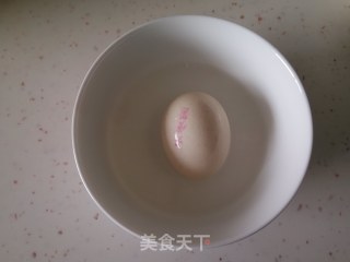 简单版自制红心咸鸡蛋的做法步骤：2