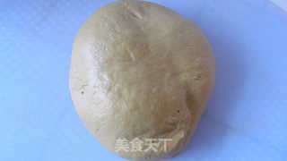 红糖炼奶吐司------专为女士打造的一款面包的做法步骤：13