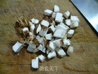 雪菜香菇炒毛豆的做法步骤：5
