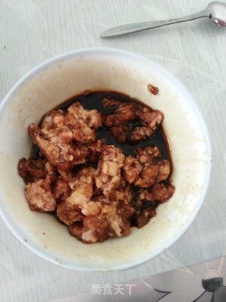 胡萝卜菜丸子的做法步骤：2