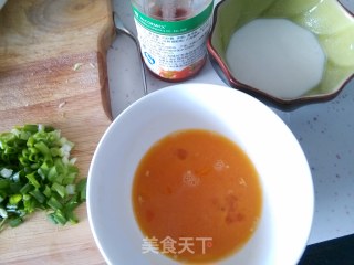 番茄酱鸡蛋汤的做法步骤：1