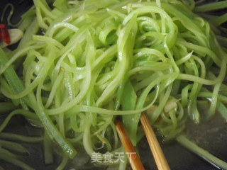 拌莴笋丝的做法步骤：9