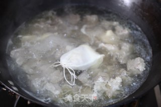 【白萝卜炖牛腩】的做法步骤：5