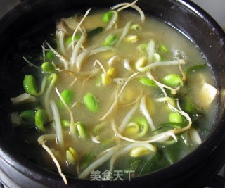 裙带豆芽素酱汤的做法步骤：9