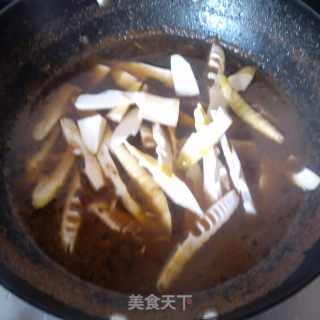 红烧春笋牛肉面的做法步骤：8