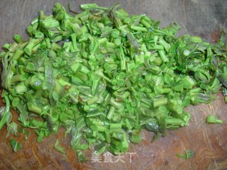 春天时令菜---香椿拌豆腐的做法步骤：4