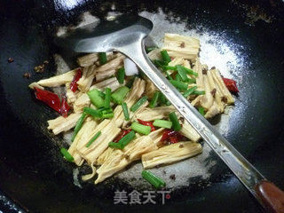 麻辣腐竹的做法步骤：11