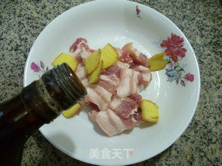 五花肉蒸萝卜干的做法步骤：6