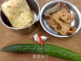 肚丝炒饼的做法步骤：1