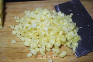 【菠萝颗粒果酱】的做法步骤：1