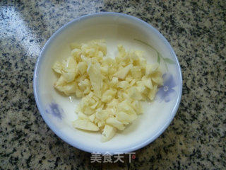 香蒜红苋菜的做法步骤：2