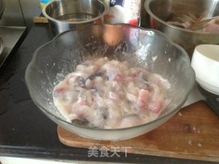 酸菜鱼的做法步骤：3