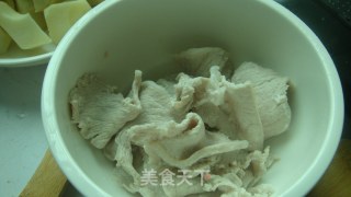 红枣竹笋肉片汤的做法步骤：7