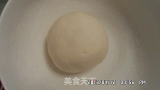 美好的周——给LG准备的宵夜是韭菜盒子配牛奶豆浆的做法步骤：1