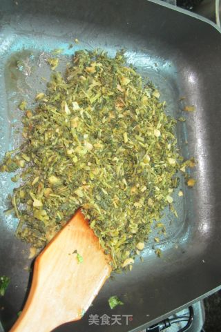炒梅菜的做法步骤：3