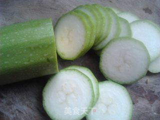香煎西葫芦的做法步骤：2