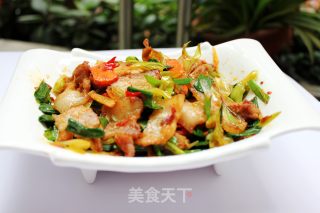 蒜苗回锅肉的做法步骤：10