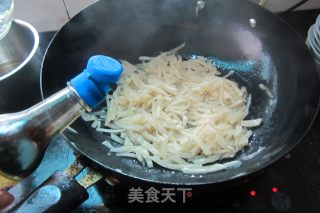 咸萝卜炒肉的做法步骤：3