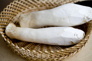 番茄杏鲍菇的做法步骤：1