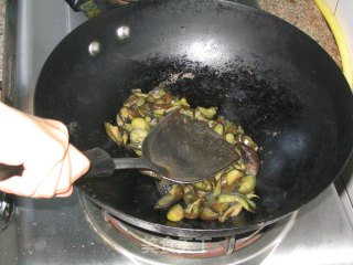 川味茄子的做法步骤：4