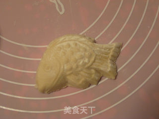 金鱼馒头的做法步骤：5