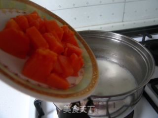 排毒养颜的女性十分钟早餐--【木瓜牛奶小圆子】的做法步骤：5