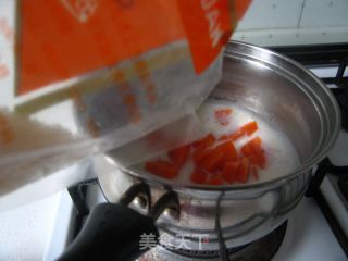 排毒养颜的女性十分钟早餐--【木瓜牛奶小圆子】的做法步骤：6