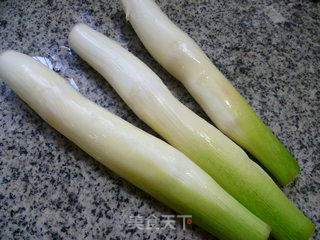 雪菜茭白的做法步骤：1