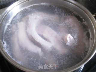 烤排骨的做法步骤：1