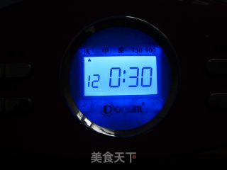 【黑芝麻烤布丁】零难度轻松解密外卖经典小点心的做法步骤：2