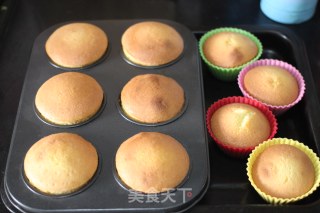 【菠萝翻转蛋糕】——酸甜滋味的美妙融合的做法步骤：10