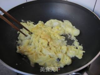 5分钟搞定东北人家至爱无敌下饭菜：大酱炒鸡蛋的做法步骤：5