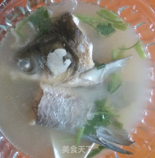 美味鲜鱼汤的做法步骤：4