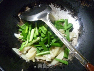 肉末韭菜炒茭白的做法步骤：9