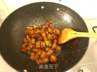 川味红烧肉的做法步骤：6