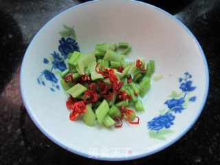 鸡蛋炒鱼籽的做法步骤：2
