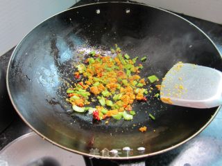 鸡蛋炒鱼籽的做法步骤：5