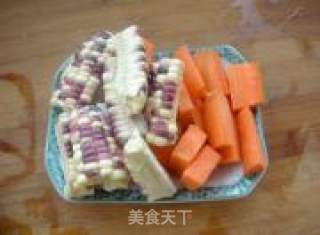 玉米烧排骨的做法步骤：2