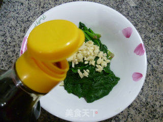 生蒜拌菠菜的做法步骤：10