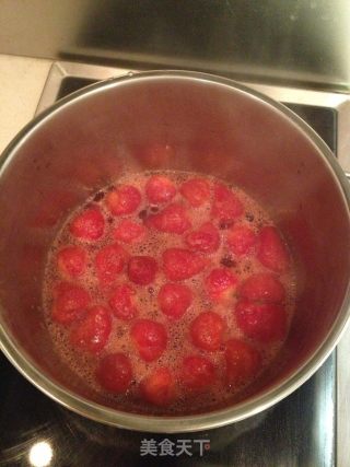 草莓果酱的做法步骤：5