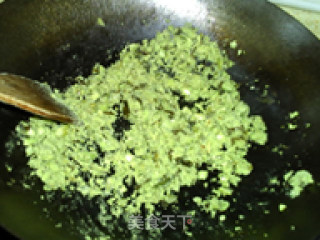 酸菜蚕豆泥的做法步骤：9